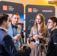  Finále Technologické olympiády ovládli středoškoláci s IoT náramkem, který může zachraňovat životy